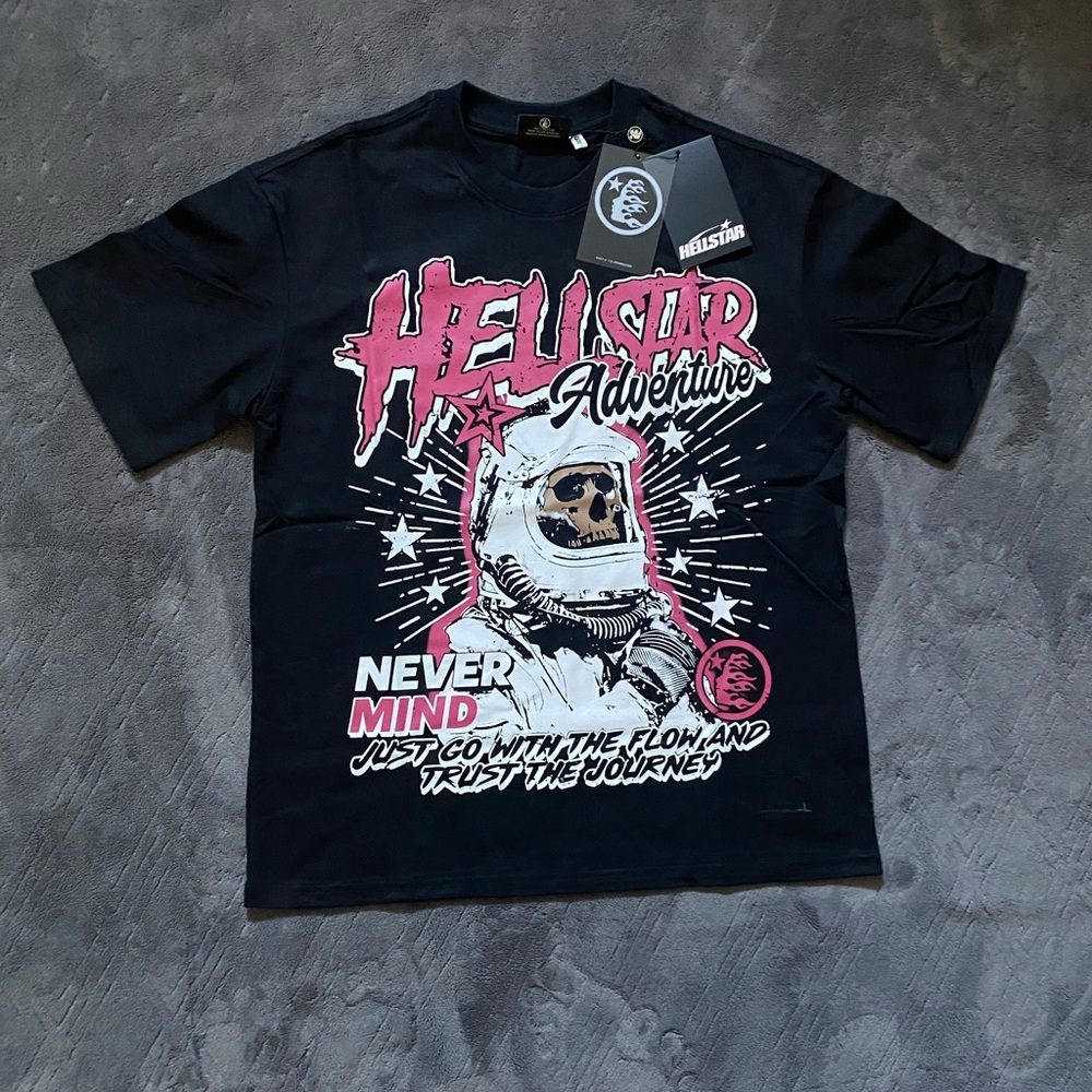 Hell Star Adventure Astronaut “Just Go With The Flow” T-Shirt Size Medium